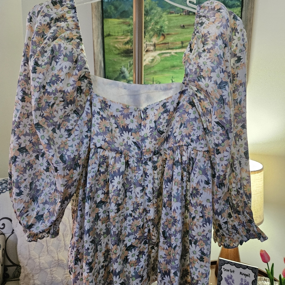 Storia Floral Blouse with Puff Sleeves & Shimmer Accent Sz Sm - Picture 4 of 7